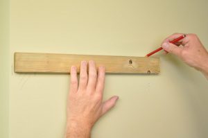 Как легко закрепить микроволновку на стене с использованием полки или кронштейнов