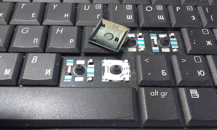 Как отключить залипание клавиш на ноутбуке и что делать при заедании кнопок