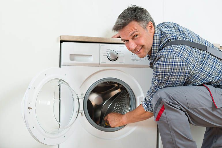Когда нужен ремонт стиральной машины, возможные выходы из ситуации