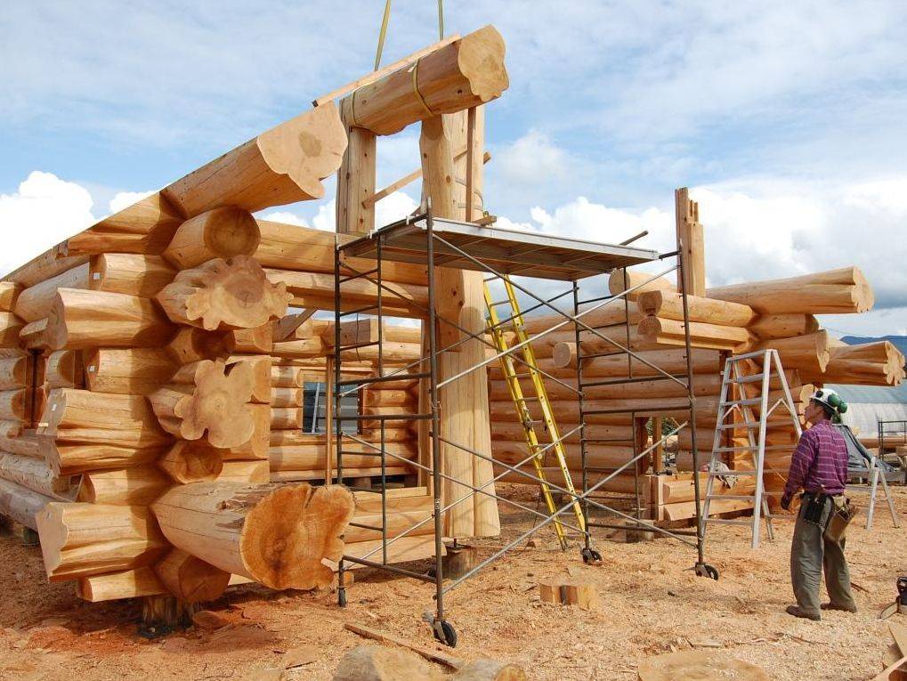 Все, что нужно знать о строительстве деревянного дома под ключ: от проекта до финальной отделки